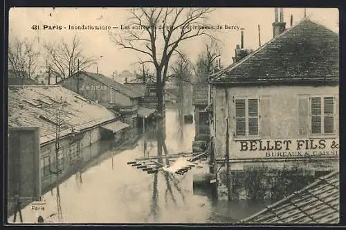 AK Paris, Inondation 1910, Les entrepôts de vins et spiritueux de Bercy