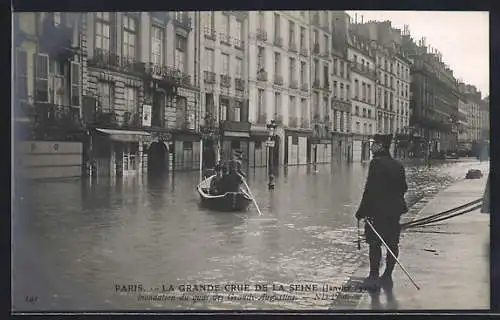 AK Paris, Inondation du quai des Grands-Augustins lors de la grande crue de la Seine, janvier 1910