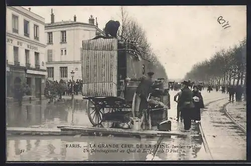 AK Paris, Un déménagement au Quai de Billy lors de la grande crue de la Seine janvier 1910