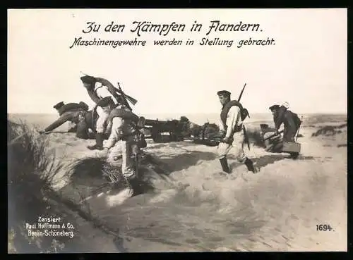Riesen-AK Flandern, Marine Soldaten bringen schweres Maschinengewehr in Stellung, Dünenkämpfe