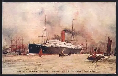 Künstler-AK Passagierschiff T.S.S. Ruahine mit Schleppern in Hafennähe, The New Zealand Shipping Co.