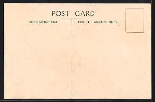 AK Passagierschiff Mauretania in Küstennähe in Bugansicht, Wasserflugzeug daneben