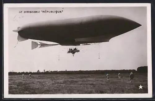AK Französischer Zeppelin République beim Abheben