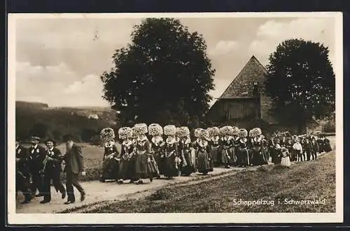 AK Schappelzug im Schwarzwald, Schwarzwälder Tracht
