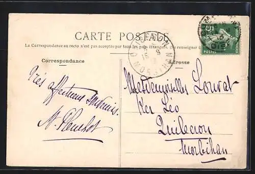 AK Compiègne, 54. Régiment d`Infanterie, la pose