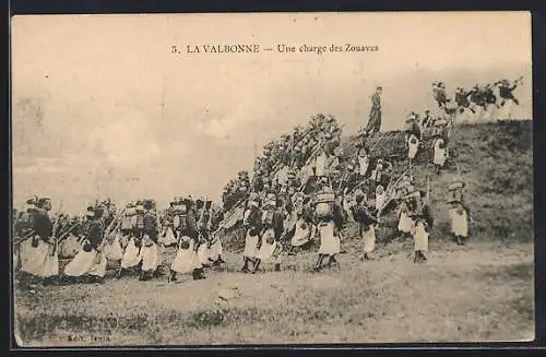 AK La Valbonne, Une charge des Zouaves