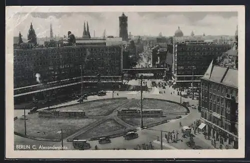 AK Berlin, Alexanderplatz mit Strassenbahn und Geschäften