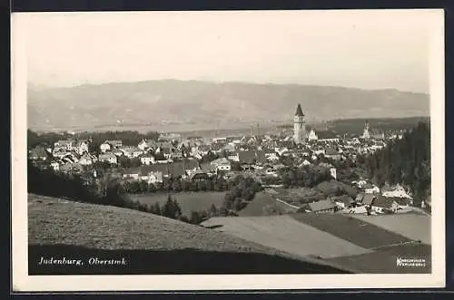 AK Judenburg /Oberstmk., Gesamtansicht mit Umgebung aus der Vogelschau