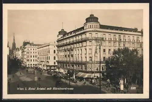 AK Wien, Hotel Bristol mit Kärntnerstrasse aus der Vogelschau