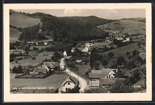 AK Schwarzenbach /N. D., Ortsansicht mit Strasse aus der Vogelschau