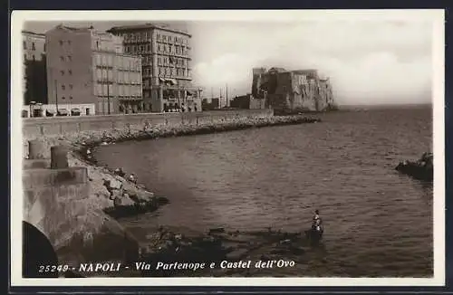 AK Napoli, Via Partenope e Castel dell`Ovo