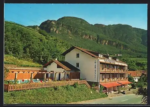AK Neumarkt /Südtirol, Hotel Pinzonerhof an der Dolomitenstrasse
