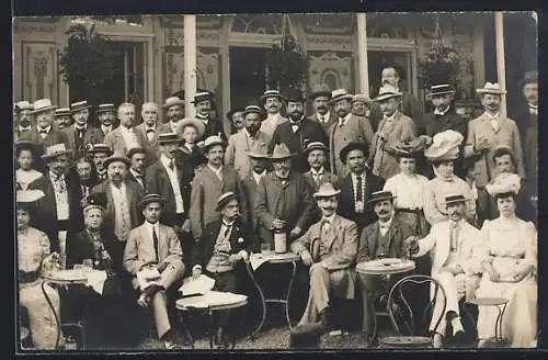 Foto-AK Montecatini Terme, Gruppenfoto