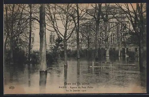 AK Paris, Crue de la Seine 1910, Square du Petit Palais inondé