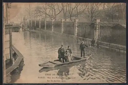 AK Paris, Crue de la Seine, Rue des Fossés Saint-Bernard, le 30 Janvier 1910
