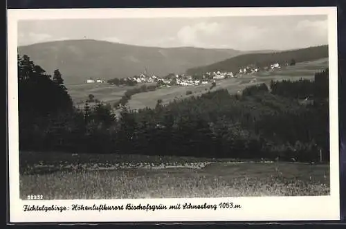 AK Bischofsgrün, Ortsansicht mit Schneeberg
