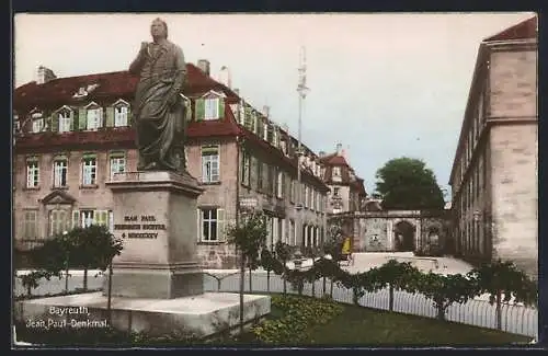 AK Bayreuth, Strassenpartie am Jean-Paul-Denkmal