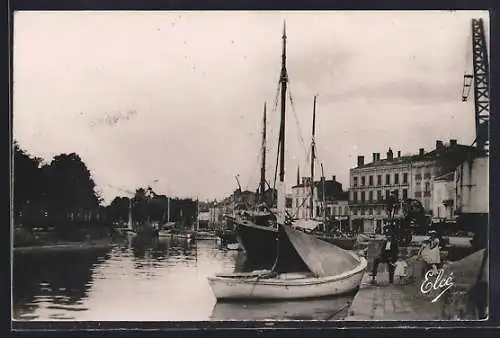AK Blaye, Bateaux sur le Chenal
