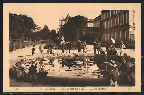 AK Bordeaux, Le Jardin Public, La Terrasse