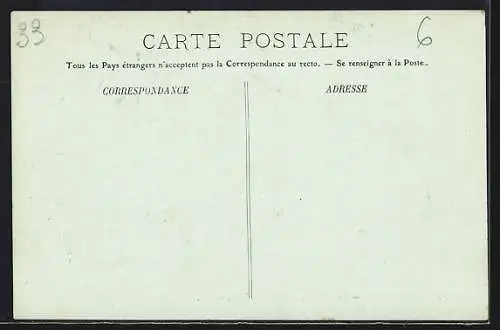 AK Bordeaux, Notre-Dame et la Bibliothèque avec passants