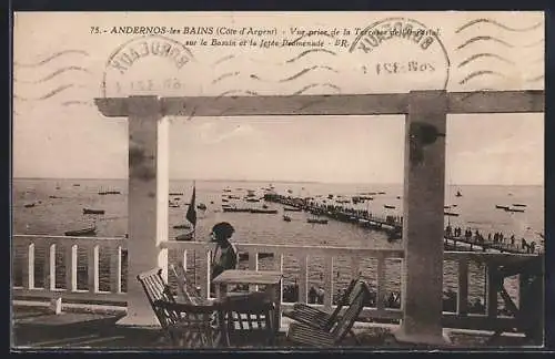 AK Andernos-les-Bains, Vue prise de la terrasse de l`Hôtel Régina sur le Bassin et la Jetée Promenade