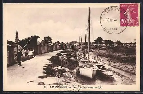 AK Le Verdon, Port de Pêcheurs et bateaux amarrés