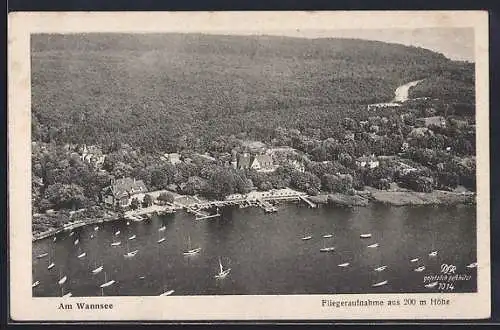 AK Berlin-Wannsee, Wannseepartie mit Ufer vom Flugzeug aus