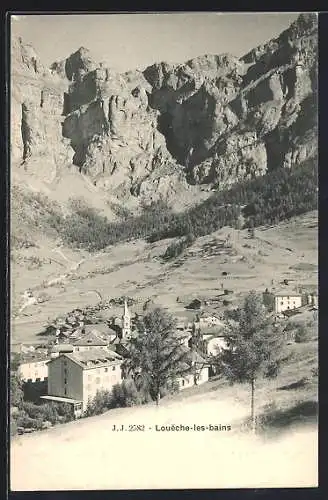 AK Loueche-les-Bains, Totalansicht mit Bergpanorama