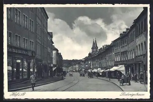 AK Hof, Ludwigstrasse mit Geschäften