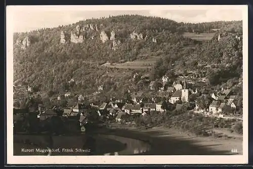 AK Muggendorf /Fränk. Schweiz, Ortsansicht mit Fluss