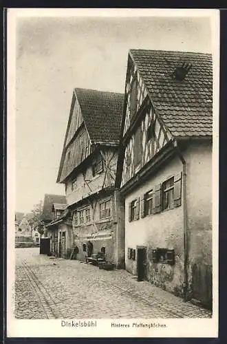 AK Dinkelsbühl, Strassenpartie Hinters Pfaffengässchen