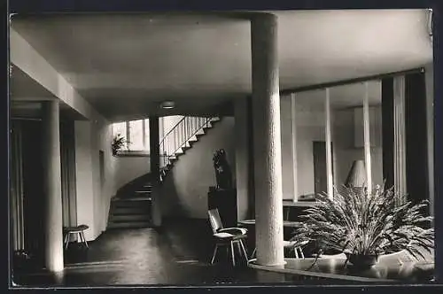 AK Berlin, EV. Johannesstift in Spandau, Innenansicht vom Christophorus Haus