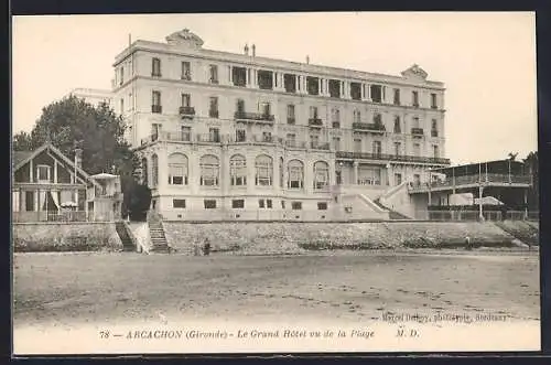 AK Arcachon, Le Grand Hôtel vu de la Plage