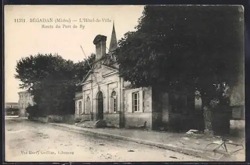AK Bégadan, L`Hôtel-de-Ville sur la Route de Port de By