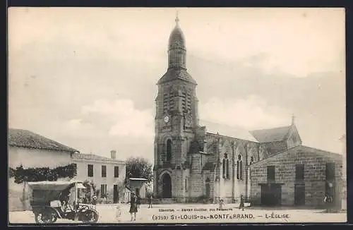 AK Saint-Louis-de-Montferrand, L`église et la place avec une voiture ancienne