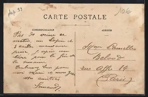 AK Moulon, Avenue de la Tour d`Ansouhait avec calèche et passants