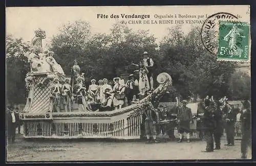AK Bordeaux, Char de la Reine des Vendanges lors de la Fête des Vendanges