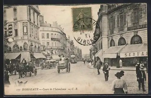 AK Bordeaux, Cours de l`Intendance avec calèches et passants animés