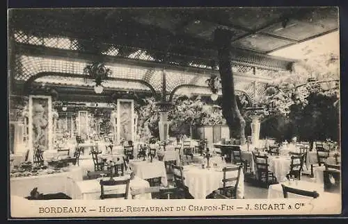 AK Bordeaux, Intérieur de l`Hôtel-Restaurant du Chapon-Fin, ambiance élégante et raffinée