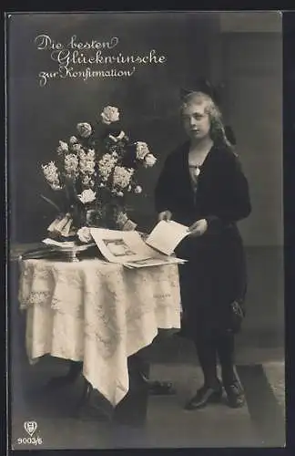 AK Glückwünsche zur Konfirmation, Konfirmandin mit Blumenstrauss