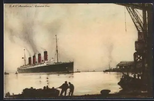 AK Passagierschiff RMS Mauretania der Cunard Line im Hafen