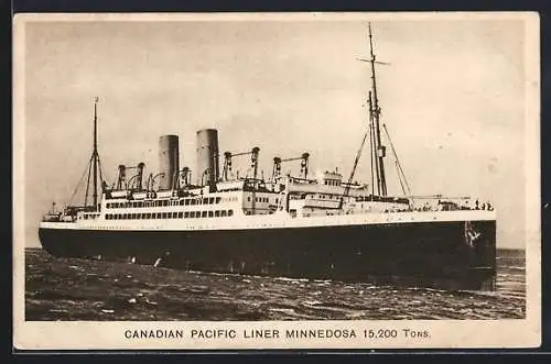 AK Passagierschiff Minnedosa auf See, Canadian Pacific Liner