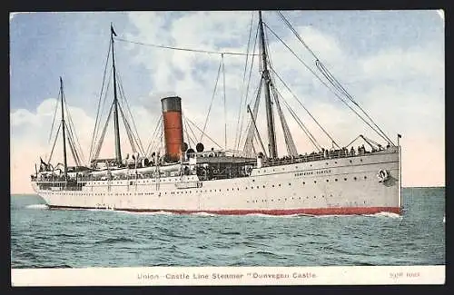 AK Passagierschiff Dunvegan Castle auf dem Meer, Union-Castle Liner