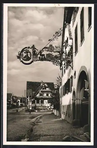 AK Weisweil / Baden, Gasthaus zum Erbprinzen, berühmtes Wirtshausschild