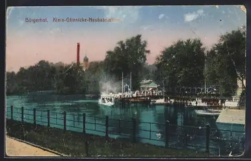 AK Potsdam / Klein-Glienicke-Neubabelsberg, Flusspartie mit Booten