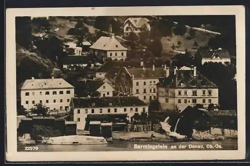 AK Sarmingstein an der Donau, Ortsansicht mit Fluss