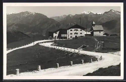 AK Passo del Giovo, Albergo