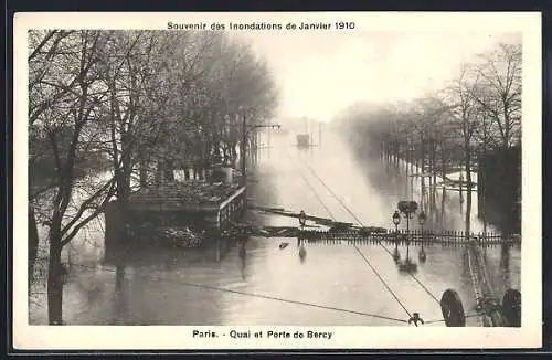 AK Paris, Souvenir des Inondations de Janvier 1910, Quai et Porte de Bercy