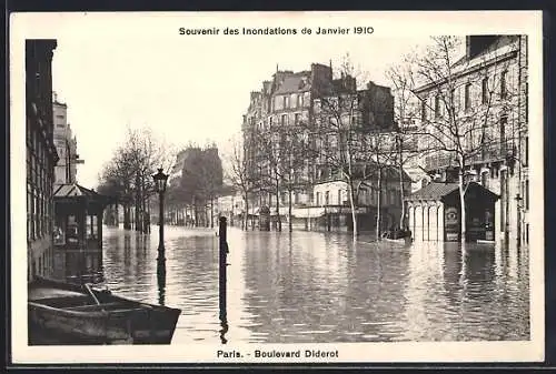 AK Paris, Souvenir des Inondations de Janvier 1910, Boulevard Diderot inondé avec bateaux