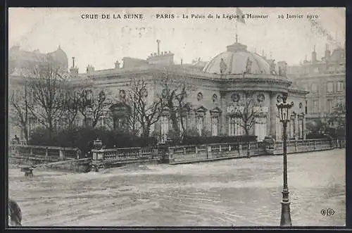 AK Paris, Crue de la Seine 1910, Le Palais de la Légion d`Honneur inondé